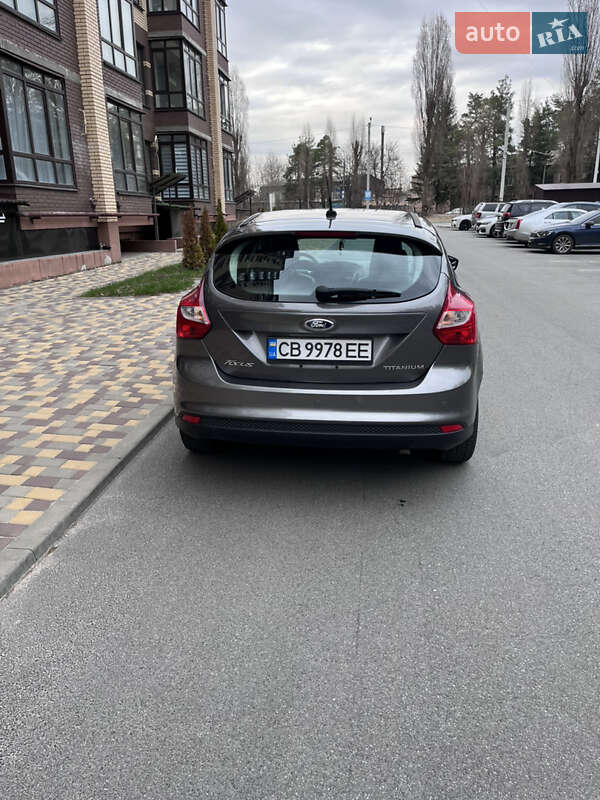 Хэтчбек Ford Focus 2011 в Чернигове