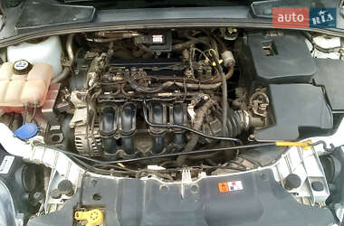 Седан Ford Focus 2012 в 