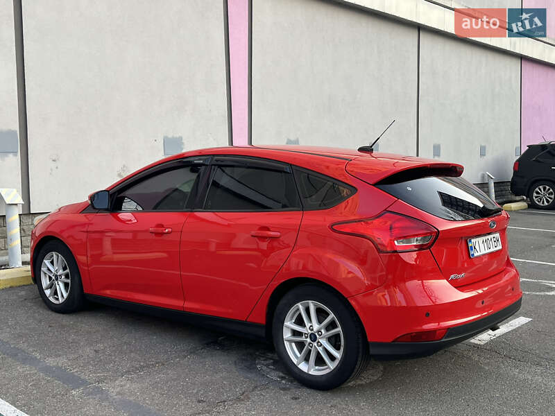 Хэтчбек Ford Focus 2016 в Киеве