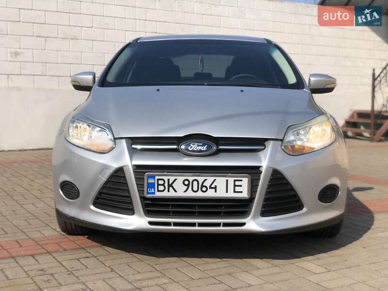 Седан Ford Focus 2014 в Ровно