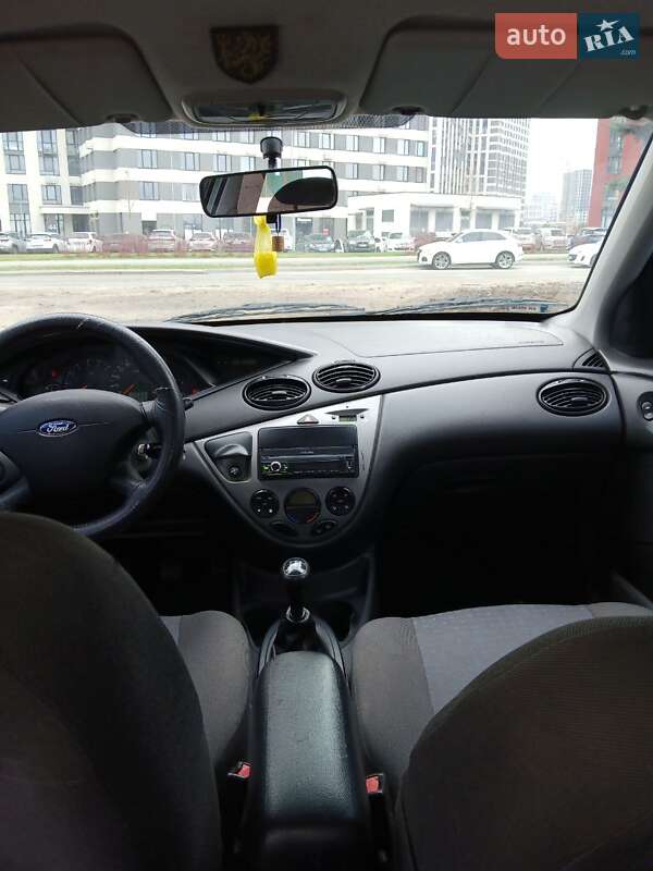 Седан Ford Focus 2004 в Киеве