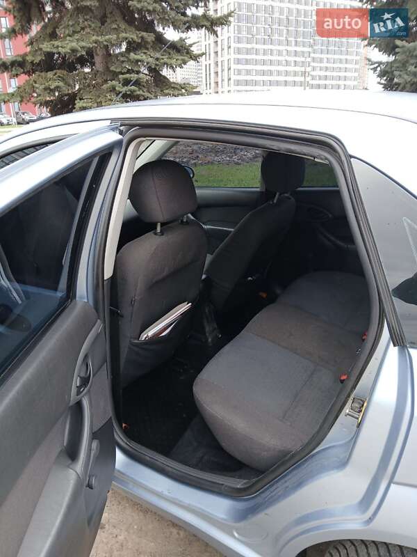 Седан Ford Focus 2004 в Киеве