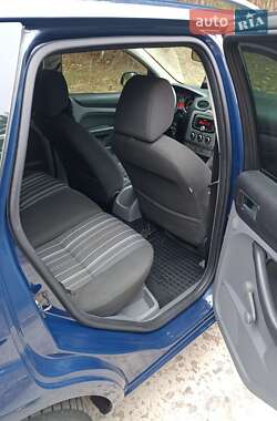 Универсал Ford Focus 2008 в Светловодске