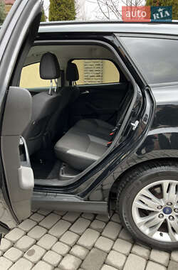Универсал Ford Focus 2014 в 