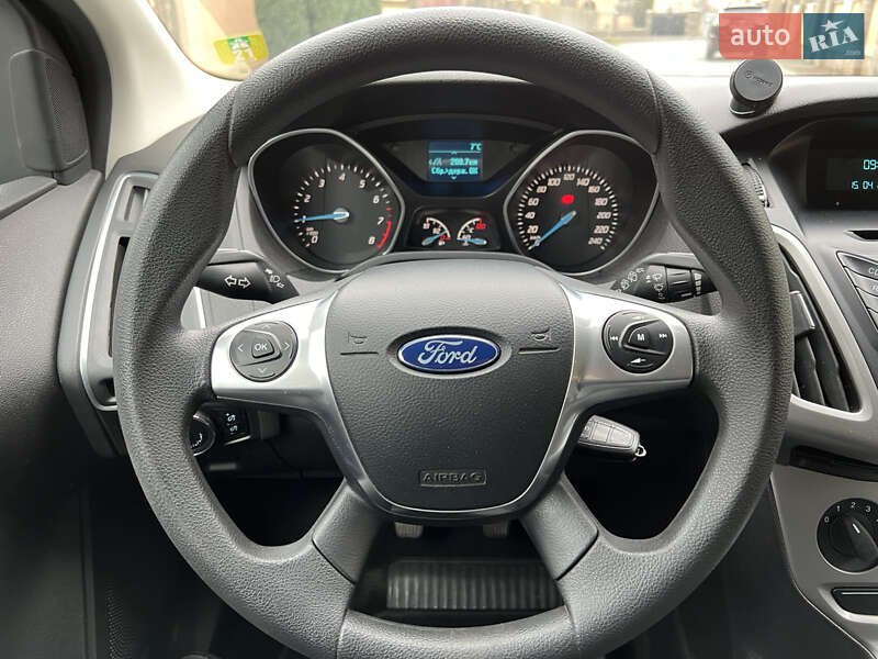 Універсал Ford Focus 2014 в Мукачевому фото 30 Універсал Ford Focus 2014 в Мукачевому