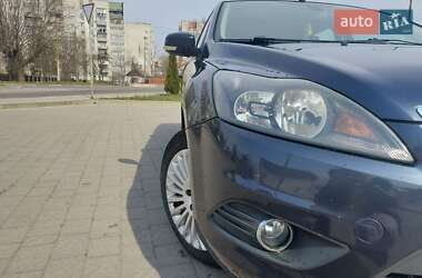 Универсал Ford Focus 2010 в 