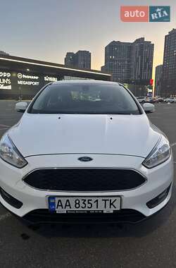 Хэтчбек Ford Focus 2017 в 