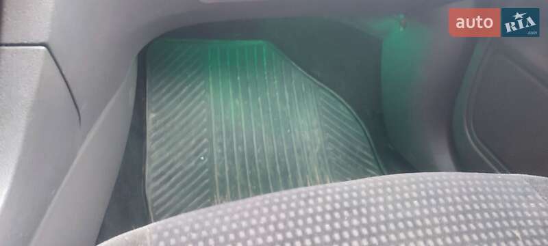 Седан Ford Focus 2005 в Харькове