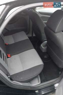 Хэтчбек Ford Focus 2010 в 