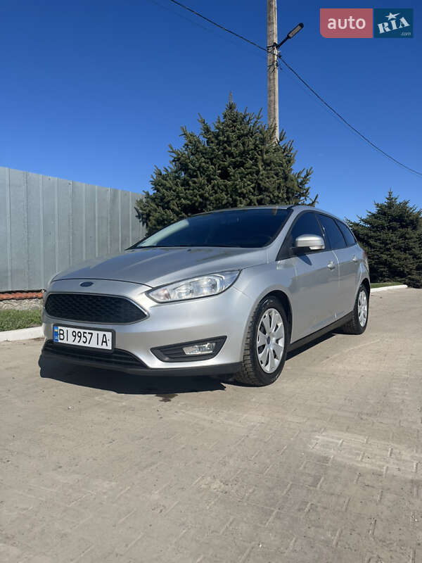 Универсал Ford Focus 2017 в Решетиловке