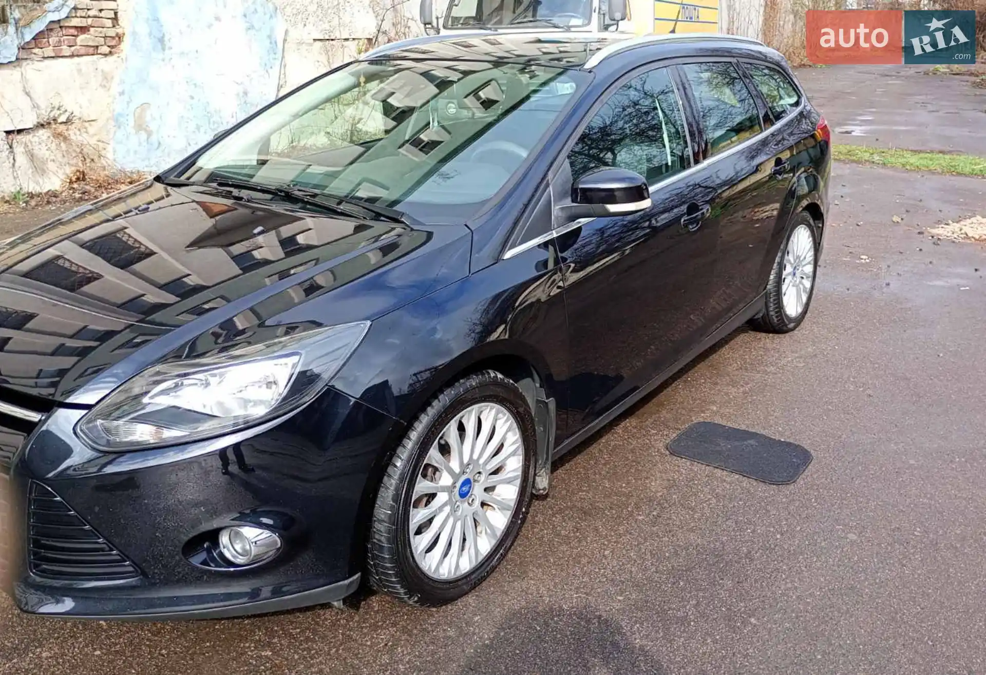 2011 Ford Focus - мініатюра 2