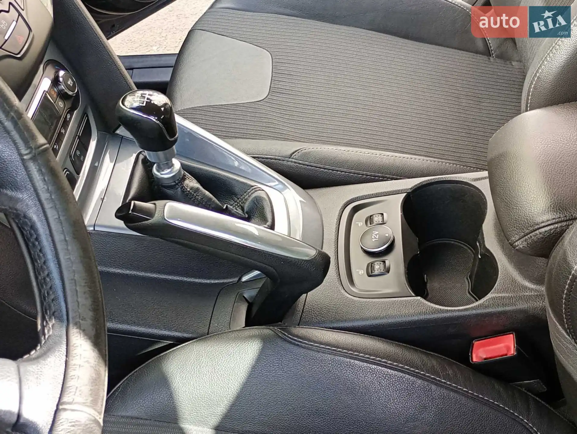 2011 Ford Focus - мініатюра 15