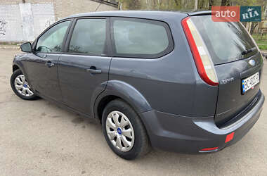 Универсал Ford Focus 2010 в 
