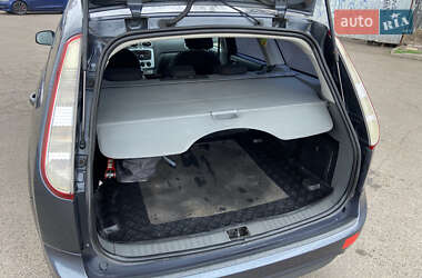 Универсал Ford Focus 2010 в 