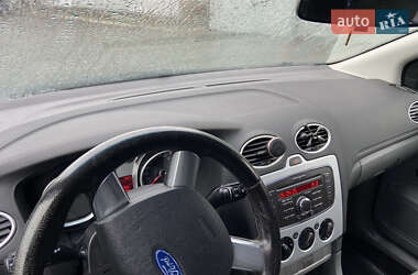 Универсал Ford Focus 2010 в 