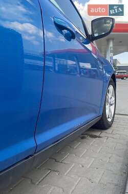 Седан Ford Focus 2014 в 