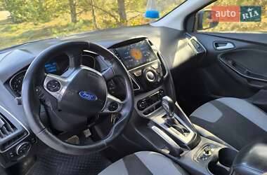 Седан Ford Focus 2013 в 