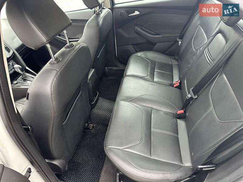Седан Ford Focus 2016 в Днепре