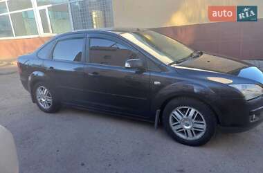 Хэтчбек Ford Focus 2007 в 