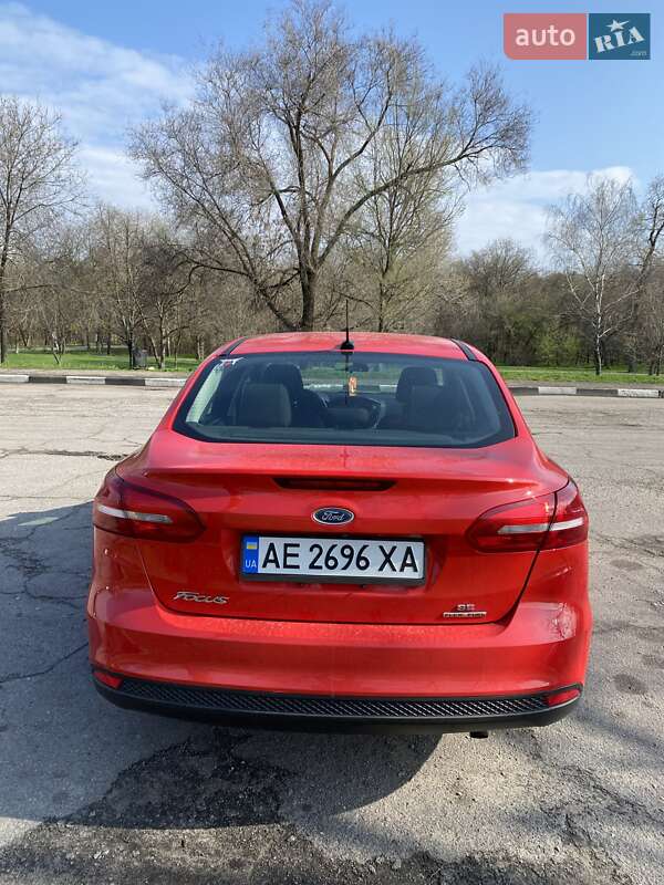 Седан Ford Focus 2016 в Запорожье фото 3 Седан Ford Focus 2016 в Запорожье