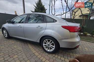 Седан Ford Focus 2016 в 