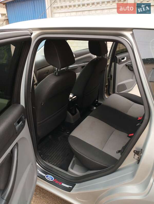 Универсал Ford Focus 2010 в Самборе
