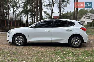 Хэтчбек Ford Focus 2019 в 
