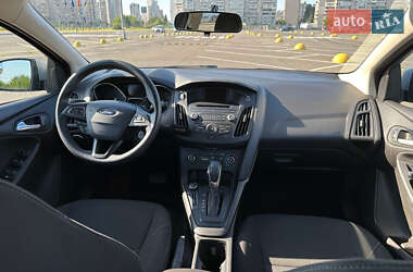 Седан Ford Focus 2017 в 