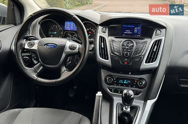 Универсал Ford Focus 2012 в 