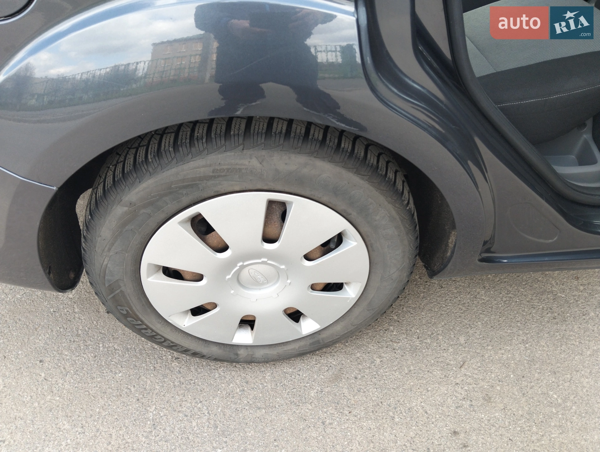 2010 Ford Focus - мініатюра 12
