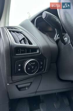 Універсал Ford Focus 2011 в 