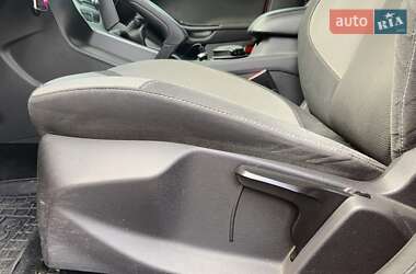 Хэтчбек Ford Focus 2012 в 