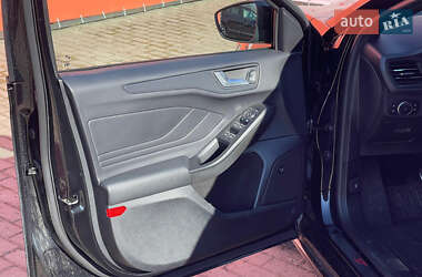 Хэтчбек Ford Focus 2021 в 