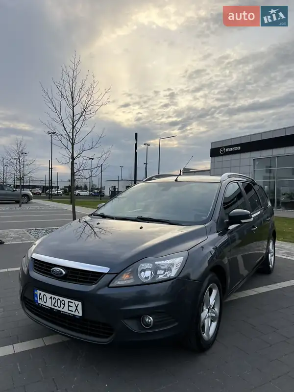 Ford Focus 2010