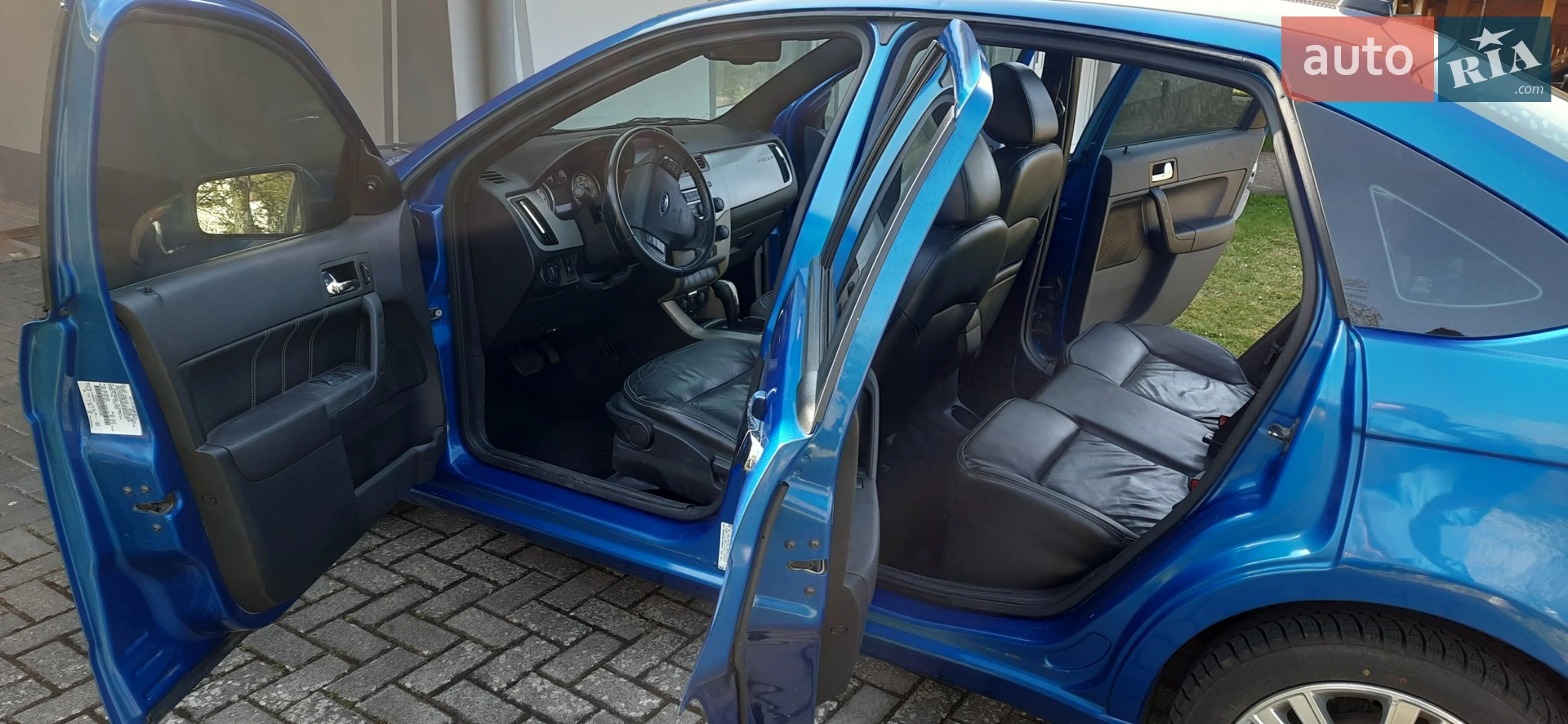 2010 Ford Focus - мініатюра 6
