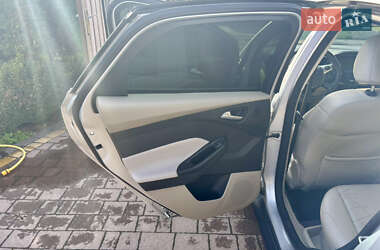 Хэтчбек Ford Focus 2014 в 