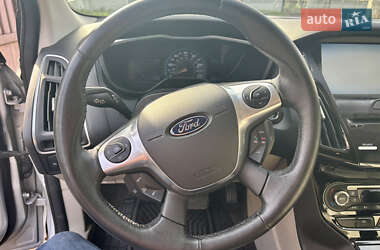 Хэтчбек Ford Focus 2014 в 