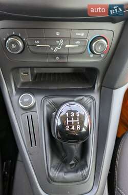 Хэтчбек Ford Focus 2017 в 