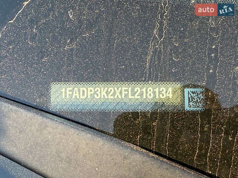 Хэтчбек Ford Focus 2015 в Киеве