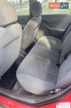 Седан Ford Focus 2001 в 