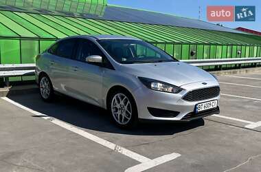 Седан Ford Focus 2015 в 