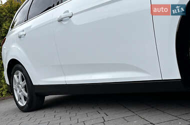 Универсал Ford Focus 2014 в 