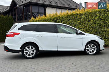 Универсал Ford Focus 2014 в 