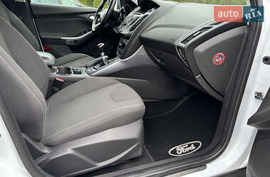 Универсал Ford Focus 2014 в 