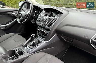 Универсал Ford Focus 2014 в 