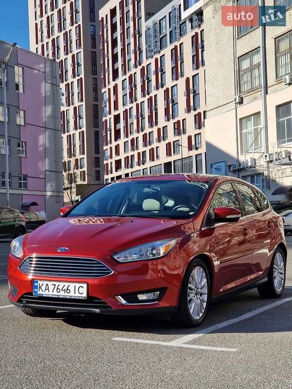 Хэтчбек Ford Focus 2018 в 