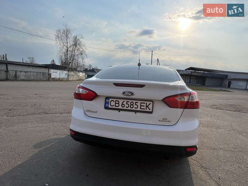Седан Ford Focus 2013 в Чернигове фото 3 Седан Ford Focus 2013 в Чернигове