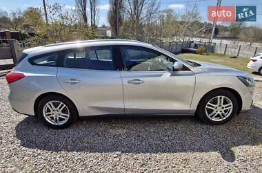 Универсал Ford Focus 2019 в 