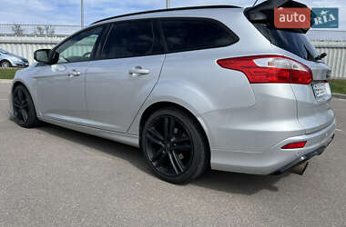 Универсал Ford Focus 2013 в 
