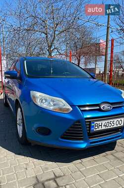 Седан Ford Focus 2012 в 